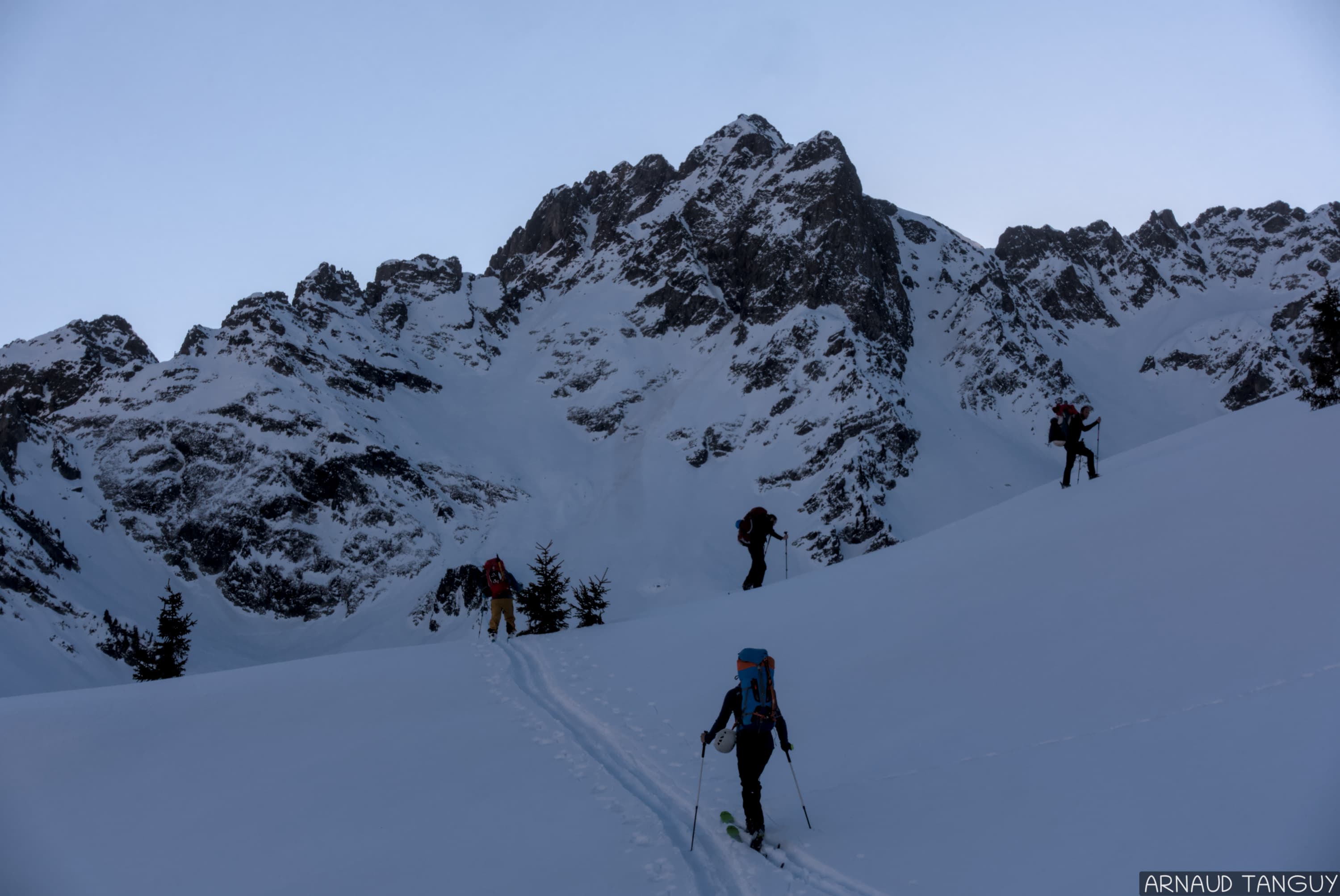 Le groupe approche enfin de la cabane